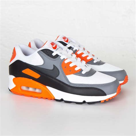 Air Max 90 Essential 